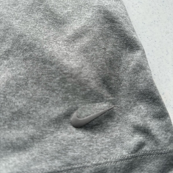 Nike Women Tank Shirt Small Gray Dri Fit Regular Fit Round Neck Activewear Small - Picture 4 of 6